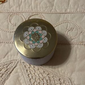 GUERLAIN Meteorites Rainbow Pearls